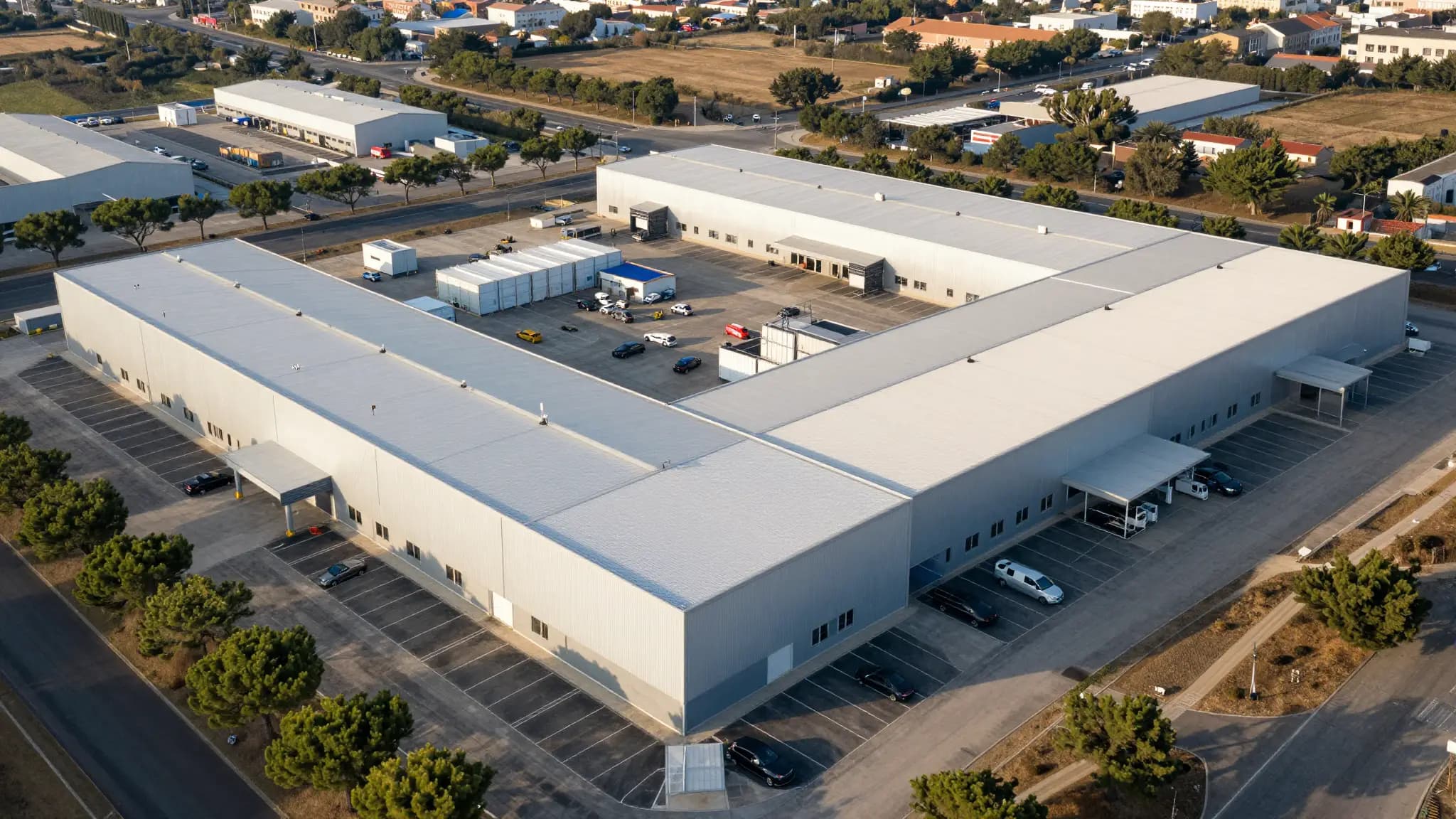 Vue aérienne business park rénové - parc multi-sites